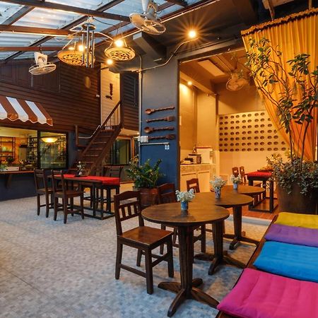 Ilili House Ostello Chiang Mai Esterno foto
