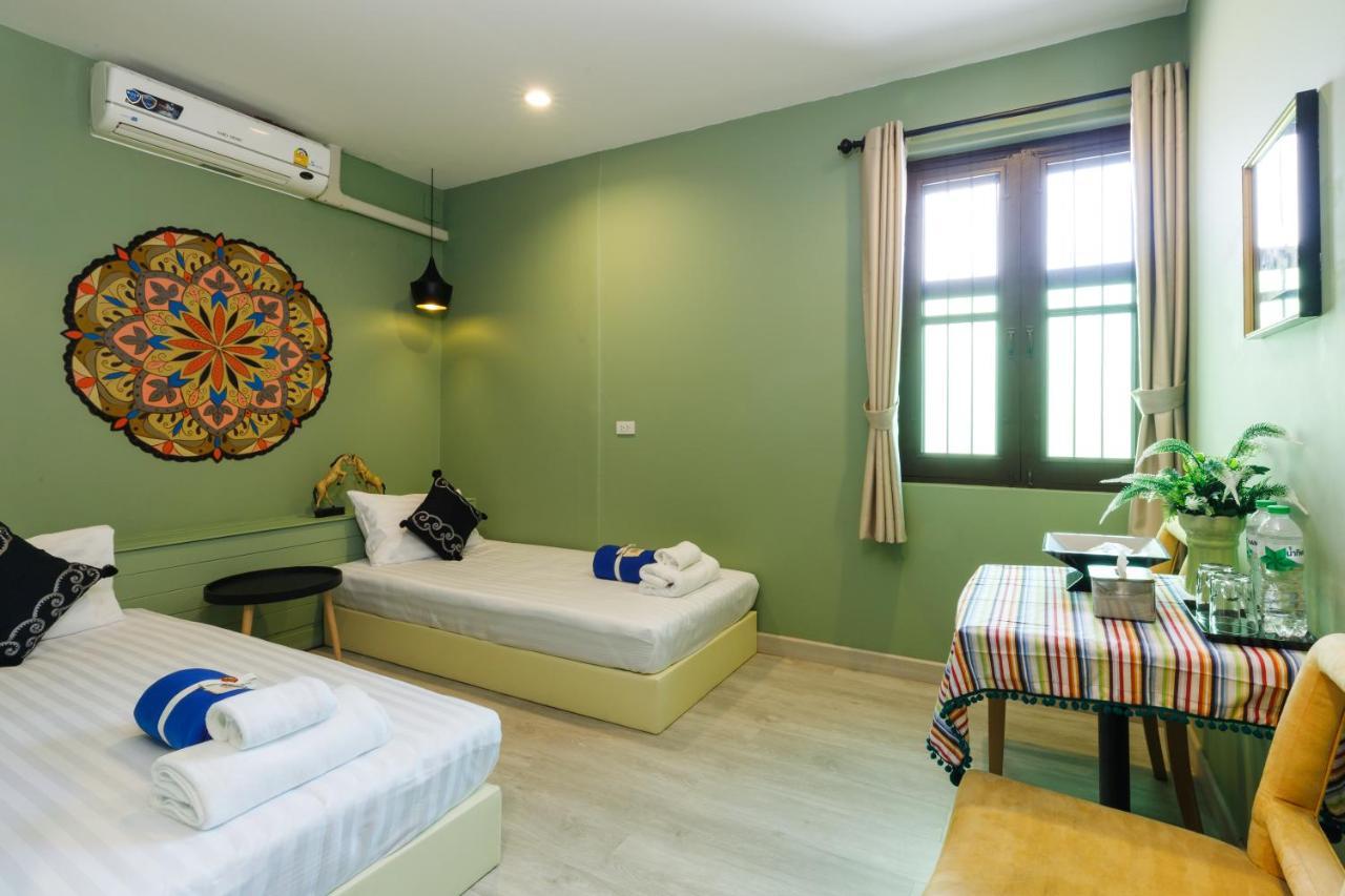 Ilili House Ostello Chiang Mai Esterno foto