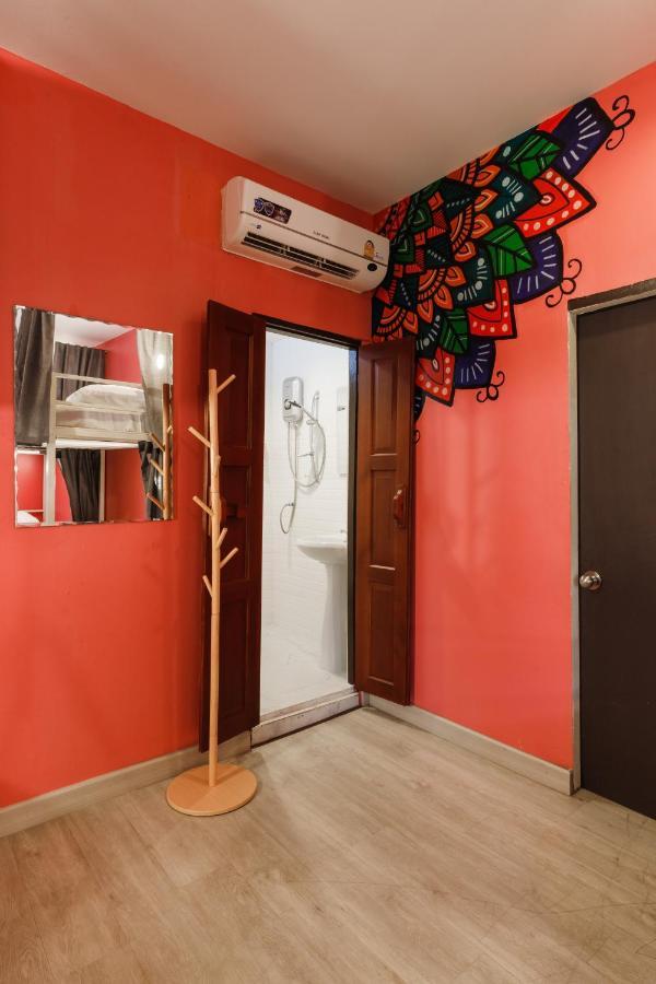 Ilili House Ostello Chiang Mai Esterno foto