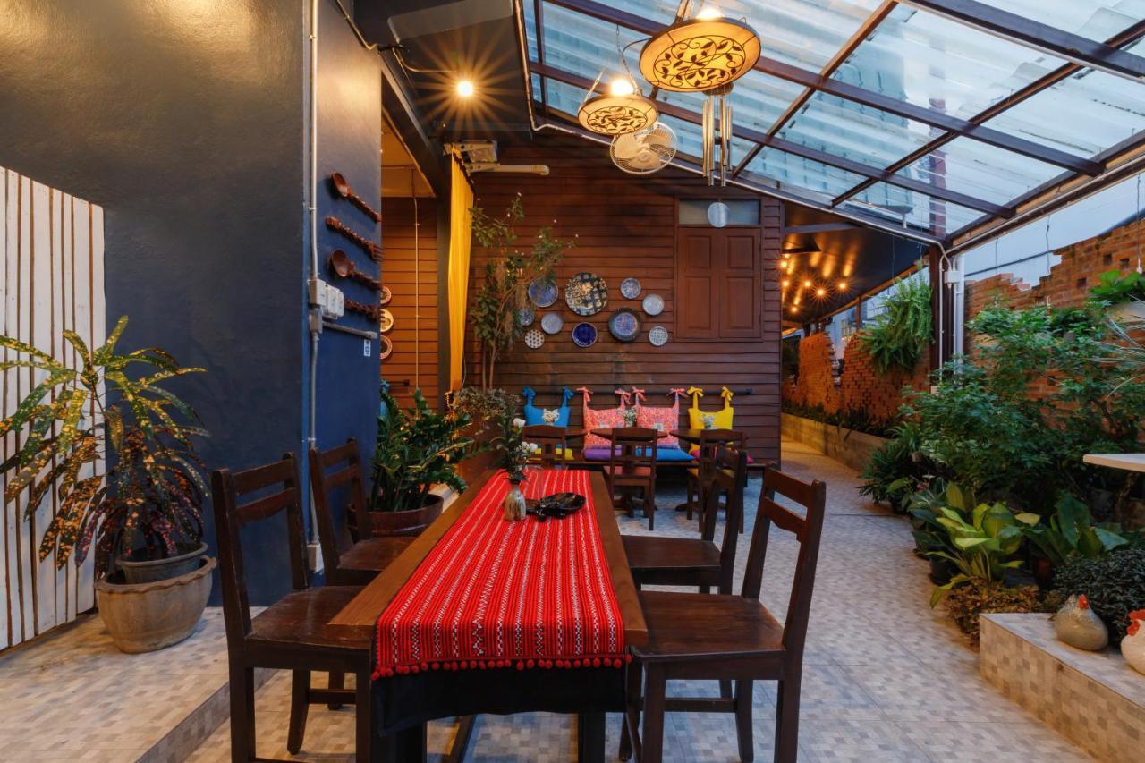 Ilili House Ostello Chiang Mai Esterno foto